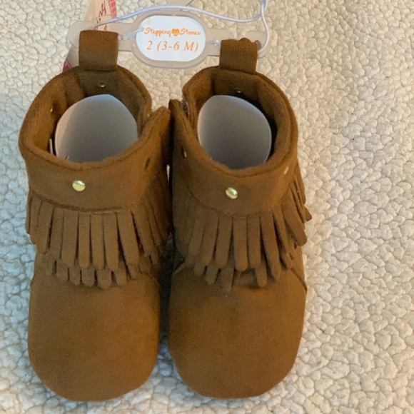 Brown booties - Picture 4 of 4